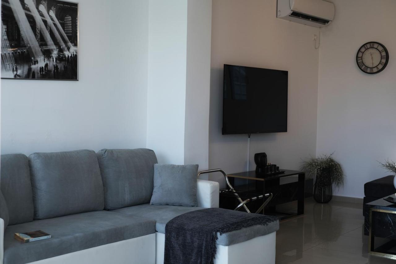 Emvi Apartments II Near Airport Vravrona Luaran gambar